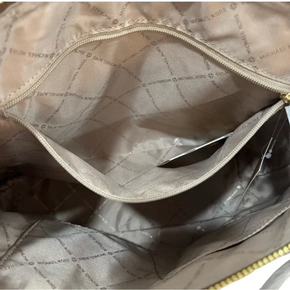 NWT🤩 MICHEAL KORS Marilyn Medium Saffiano Leather Tote Bag - Picture 6 of 7